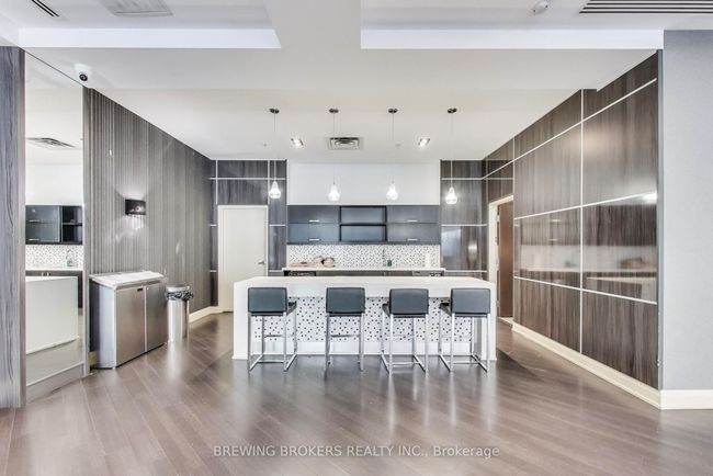PH01 - 85 N Park Rd, Condo with 2 bedrooms, 1 bathrooms and 2 parking in Vaughan ON | Image 32