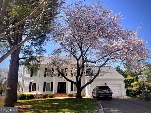 22 Hollyberry Ct, ROCKVILLE, MD, 20852-4222 | Card Image
