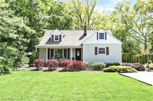 32207 Lake Rd, Avon Lake, OH, 44012-1809 | Card Image