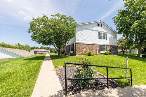 1404 Condo Dr, Rolla, MO, 65401-4608 | Card Image