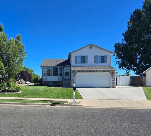 3307 W 4975 S, Roy, UT, 84067-8652 | Card Image