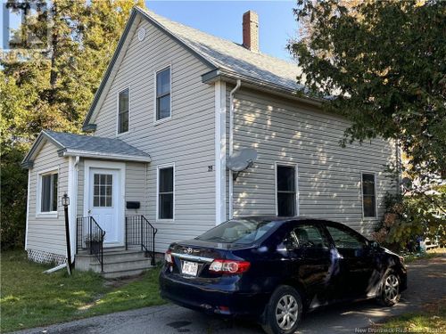 29 Wall St, Saint Stephen, NB, E3L2L5 | Card Image