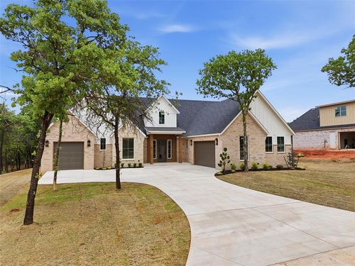 8040 Sacred Forest, Arcadia, OK, 73007 | Card Image