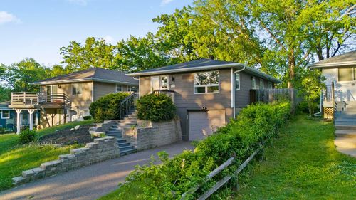 1350 Boone Ave N, Minneapolis, MN, 55427-3807 | Card Image