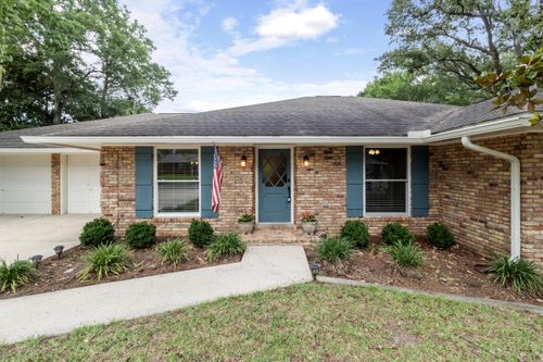 612 Merioneth Dr Ne, Fort Walton Beach, FL, 32547-1713 | Card Image