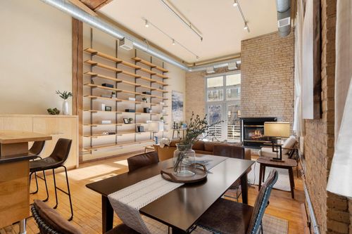 221-801 Washington Ave N, Minneapolis, MN, 55401-4104 | Card Image