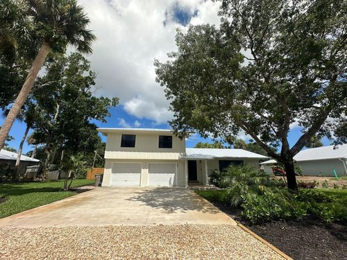 660 42nd Ave, Vero Beach, FL, 32968-1136 | Card Image