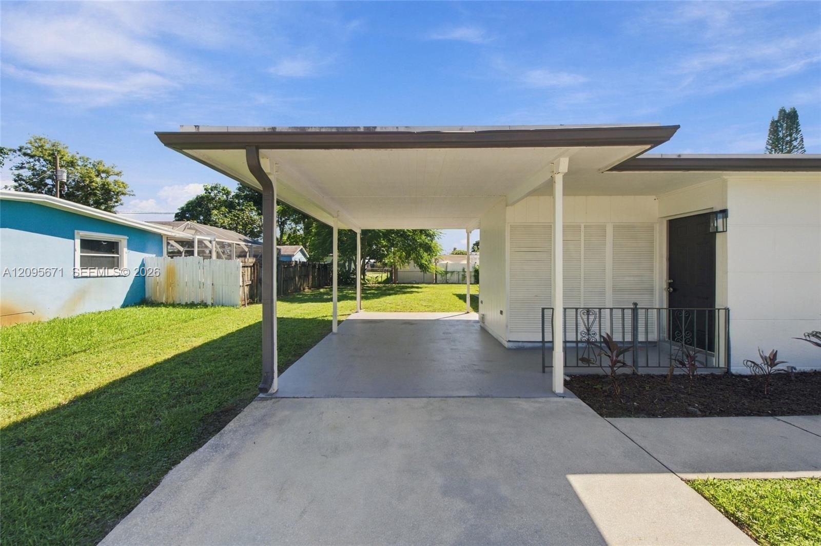 Residential in West Palm Beach 3