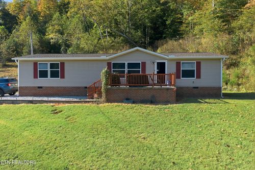 3840 War Creek Rd, Thorn Hill, TN, 37881-5500 | Card Image