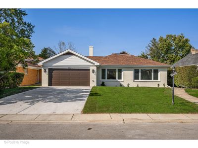 6634 N Christiana Avenue, House other with 4 bedrooms, 3 bathrooms and 2 parking in Lincolnwood IL | Image 1