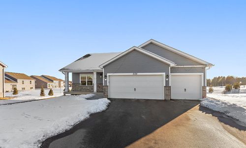 5124 Mustang Cir, Woodbury, MN, 55129-5704 | Card Image