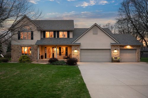 601 24th St Nw, Austin, MN, 55912-9554 | Card Image