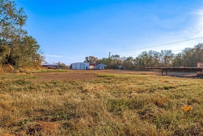 So much potential and open space! | Image 16