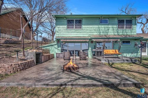 6111 Dakota Ave Avenue, Madison, SD, 57042 | Card Image