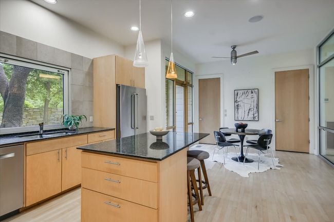 4907 Bull Mountain Cv, House other with 3 bedrooms, 4 bathrooms and 4 parking in Austin TX | Image 13