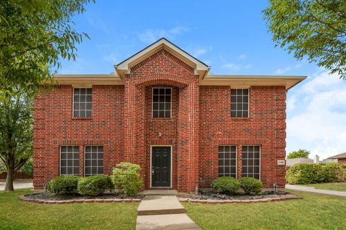 1700 Worthington Ln, Lancaster, TX, 75134-2985 | Card Image