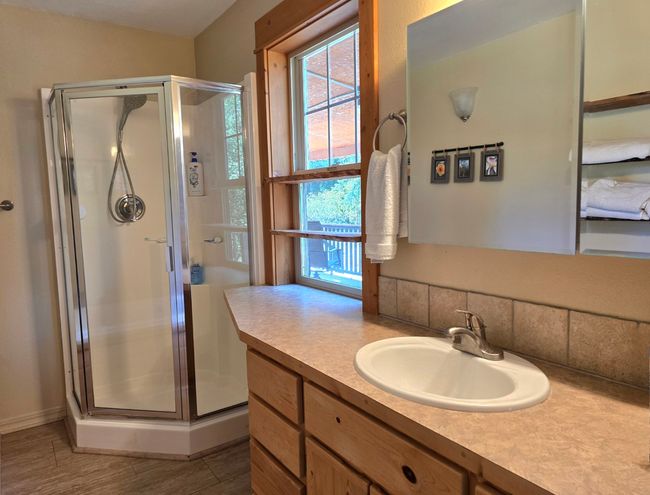 22 Pinewoods Dr, House other with 2 bedrooms, 2 bathrooms and null parking in Trout Creek MT | Image 25