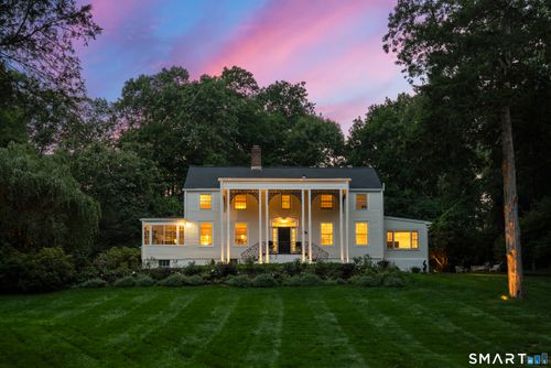 13 River Ln, Westport, CT, 06880-1926 | Card Image