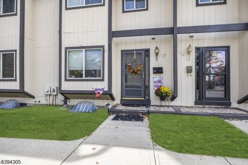 117 Chelsea Way, Bridgewater, NJ, 08807-3453 | Card Image