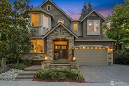 13424 Ne 80th St, Redmond, WA, 98052-4042 | Card Image