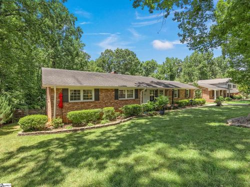 246 Holly Dr, Spartanburg, SC, 29301-2855 | Card Image
