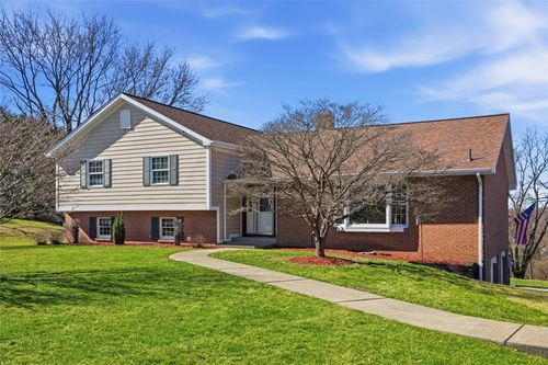 6073 Morrow Rd, Gibsonia, PA, 15044-9148 | Card Image