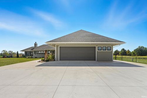 9372 Garman Rd, Leo, IN, 46765-9517 | Card Image