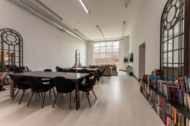 1813 - 125 Western Battery Rd, Condo with 2 bedrooms, 2 bathrooms and 1 parking in Toronto ON | Image 17