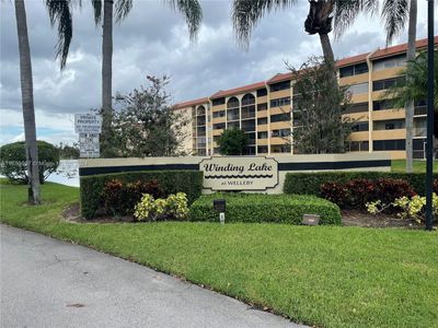 201 - 10017 Winding Lake Rd, Condo with 2 bedrooms, 2 bathrooms and null parking in Sunrise FL | Image 1