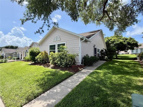 2461 Bentley Dr, PALM HARBOR, FL, 34684-1802 | Card Image