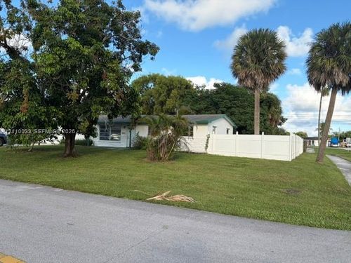 9442 Bellewood St, Palm Beach Gardens, FL, 33410-5867 | Card Image