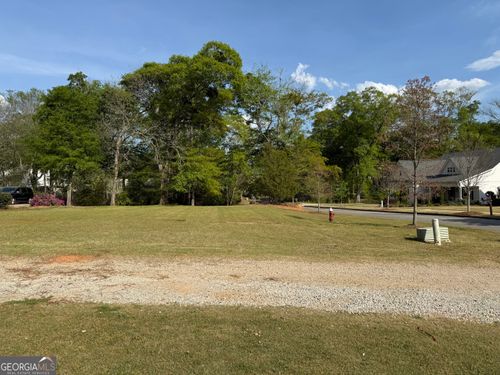 533 Village Rd, Madison, GA, 30650-1764 | Card Image