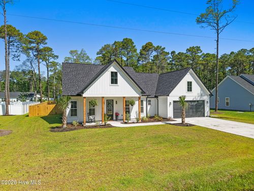 333 Pineknoll Dr Nw, Calabash, NC, 28467-1756 | Card Image