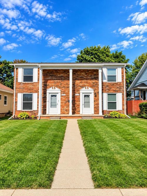 2713 Military St, Port Huron, MI, 48060-6668 | Card Image