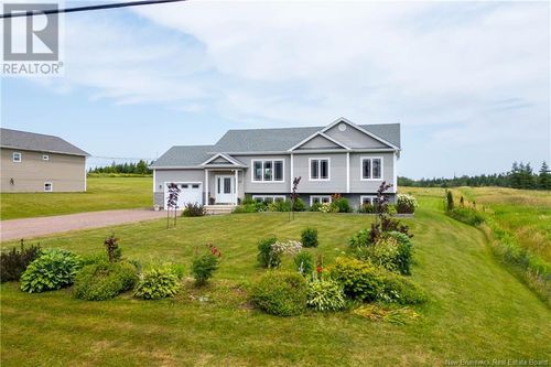 115 Fairfield Rd, Sackville, NB, E4L2X5 | Card Image