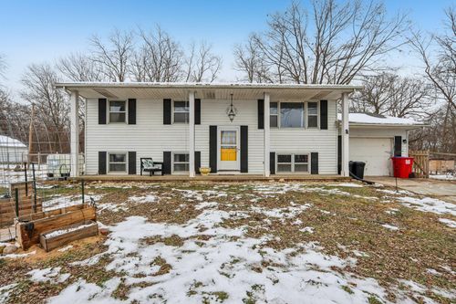 8091 Deer Dr, Hennepin, IL, 61327-5051 | Card Image