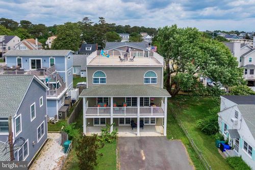 107 Swedes St, DEWEY BEACH, DE, 19971-3328 | Card Image