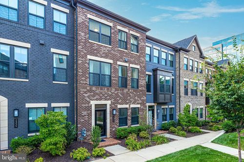 2335 Water Promenade Ave, HERNDON, VA, 20171-5017 | Card Image