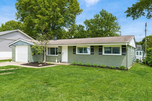 332 Baroness Way, Gahanna, OH, 43230-2408 | Card Image