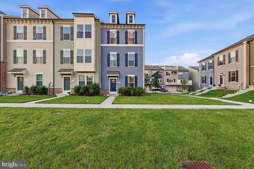 1833 Clancy Ave, FREDERICK, MD, 21702-1644 | Card Image