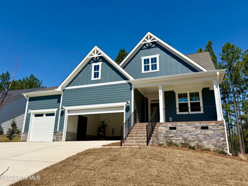 404 Redwater Trl, Aberdeen, NC, 28315-4963 | Card Image