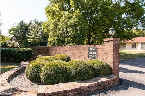 apt-j9-2116 Hobbs Rd, Nashville, TN, 37215-3351 | Card Image