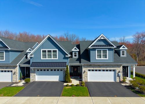 924 Holden Ct, WARMINSTER, PA, 18974-2052 | Card Image
