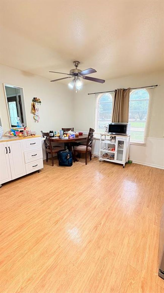 21514 Greenham Dr, House other with 3 bedrooms, 2 bathrooms and 2 parking in Spring TX | Image 11