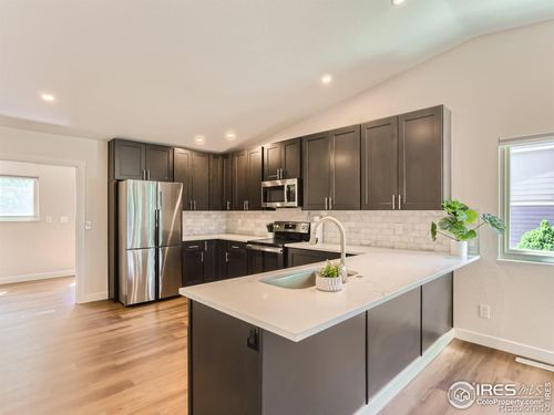 150 Donovan Ct, Longmont, CO, 80501-4769 | Card Image