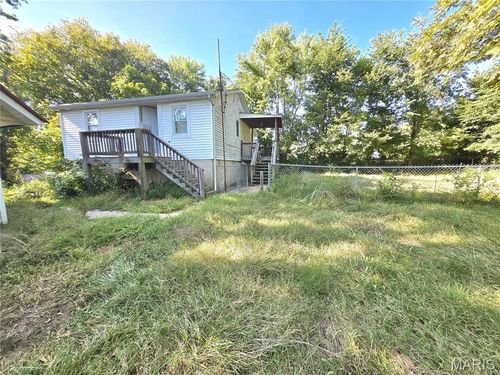 412 E Frisco St, Pacific, MO, 63069-2133 | Card Image