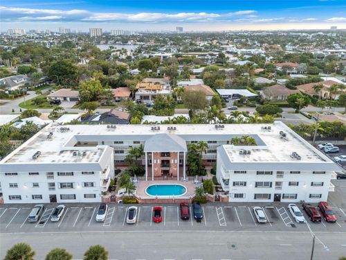 apt-312-2500 Ne 9th St, Fort Lauderdale, FL, 33304-3553 | Card Image