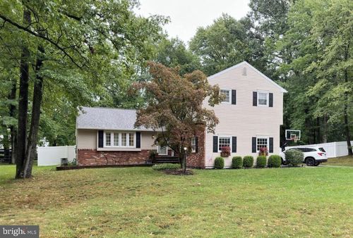 1510 Esther Ln, Yardley, PA, 19067-4708 | Card Image