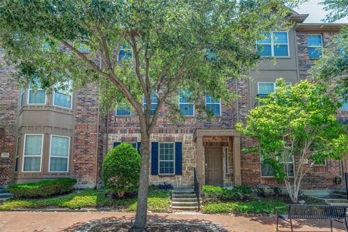 3932 Asbury Ln, Addison, TX, 75001-4429 | Card Image