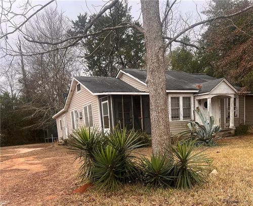 96 Jesse Johnson Dr, Blakely, GA, 39823-2913 | Card Image